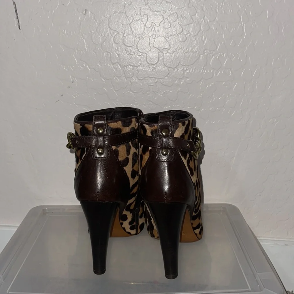 Coach cheetah print made in Italy booties . Side zipper - Picture 4 of 4